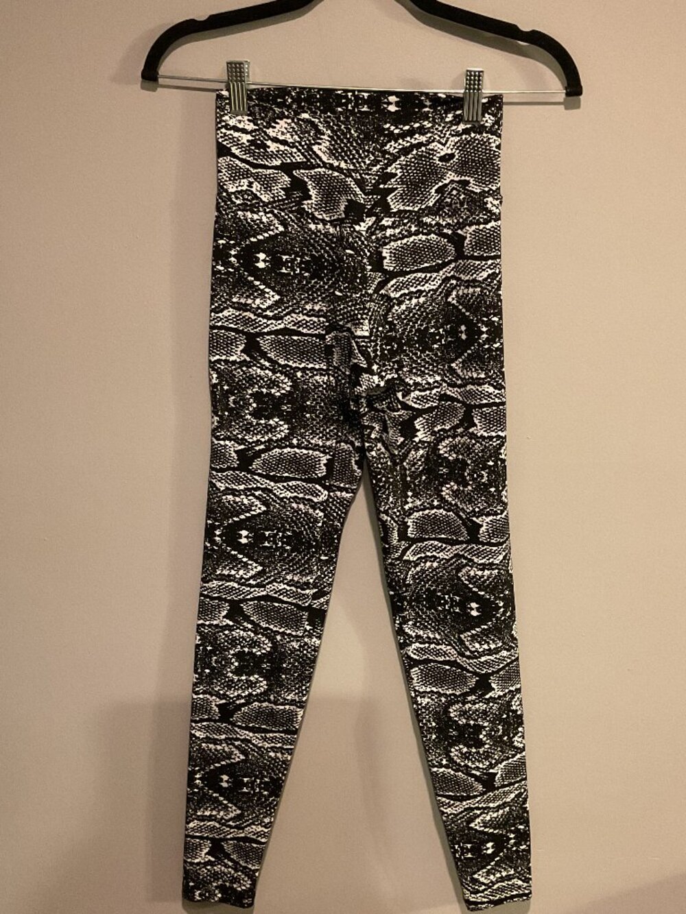 BOOTY BY BRABANTS ATHLEISURE LEGGINGS